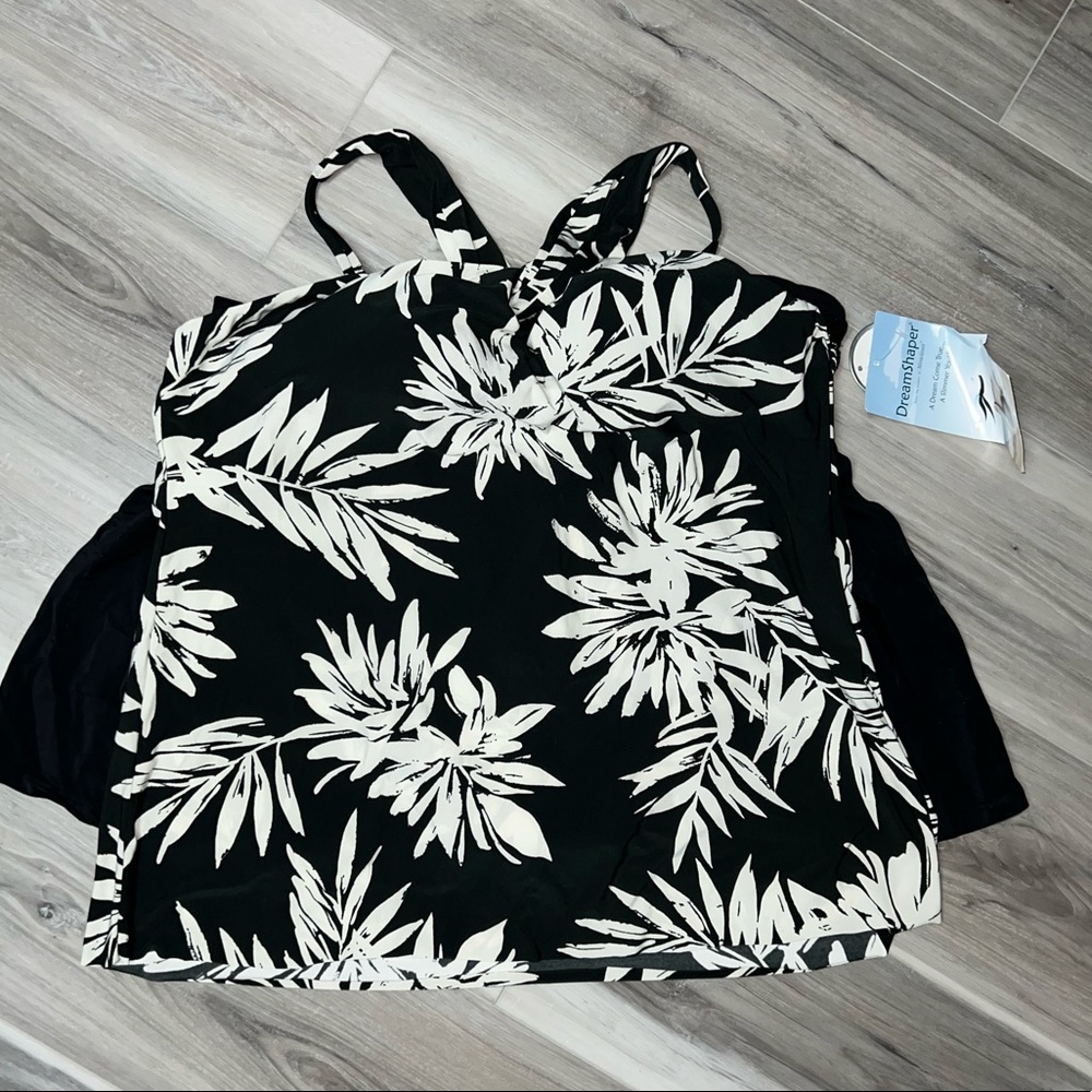 2PC black/cream swimsuit